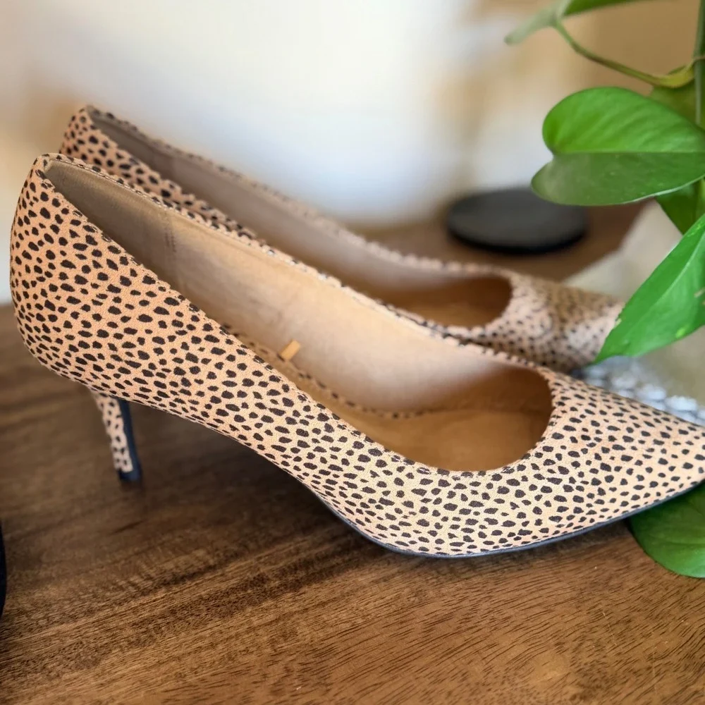 Women's Pump Heels Bundle Size 8 Black & Animal Print Office Career Shoe Neutral